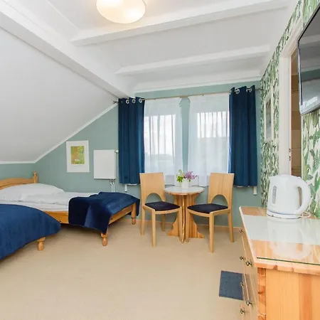 Aquarius Kwatera prywatna Karwia